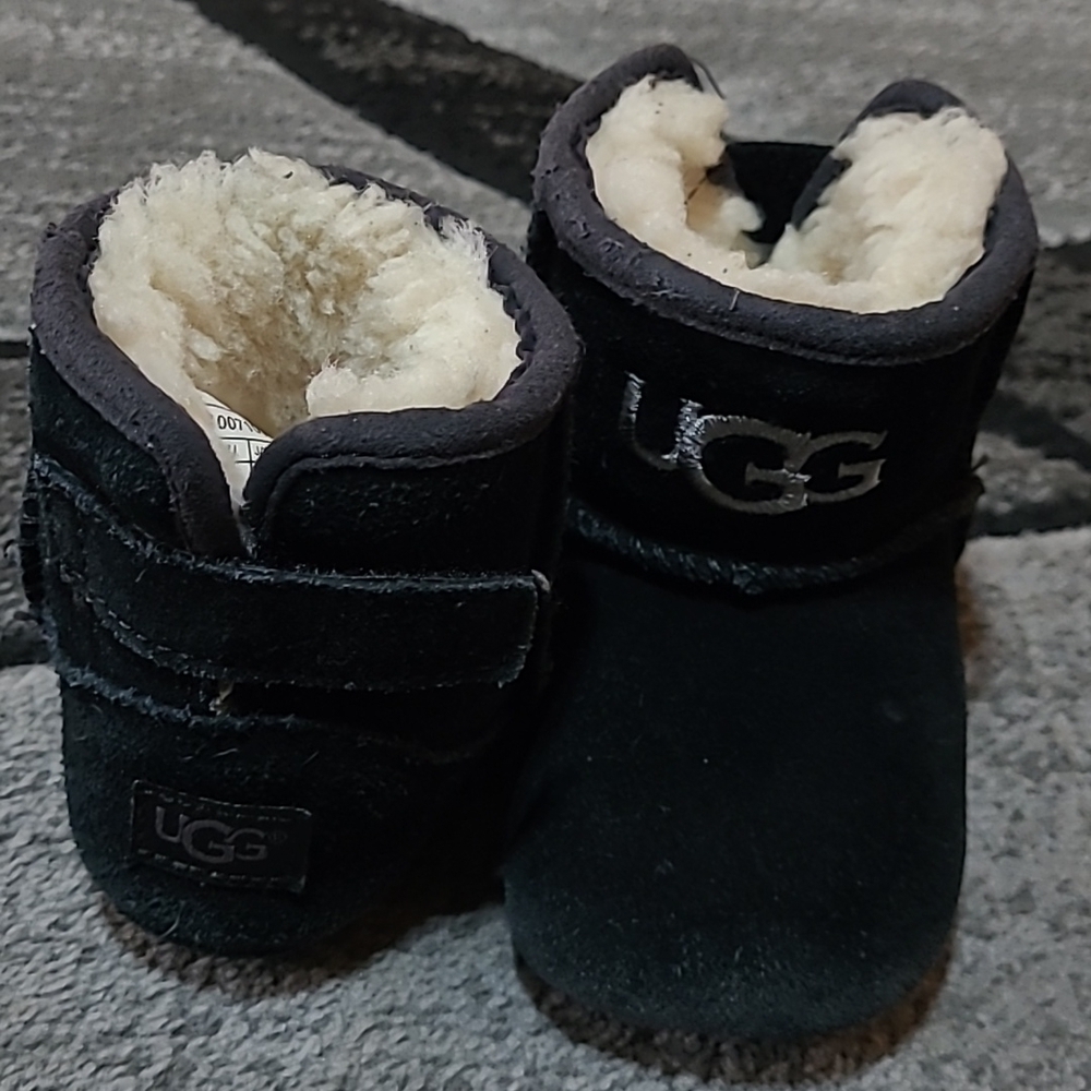 UGG Infant Jesse II Logo Suede Shoes